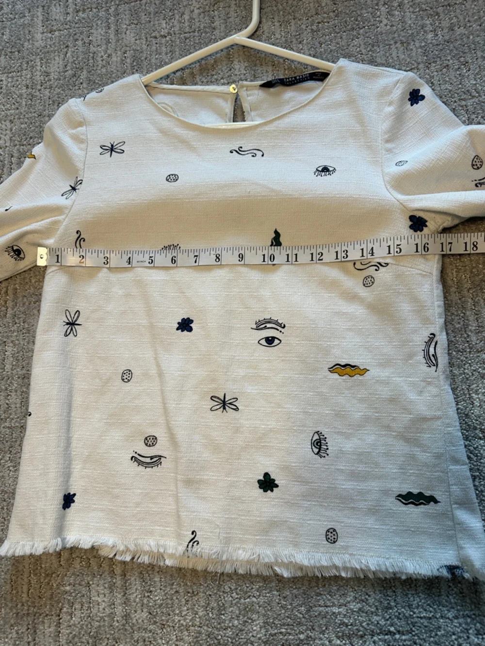 Zara White Embroidered Long Sleeve Top – Frayed Hem (Small) - Picture 4 of 8